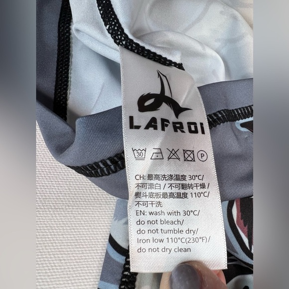 LAFROI Burst mens short sleeve wolf graphic base layer performance shirt Sz XXL - Picture 7 of 8